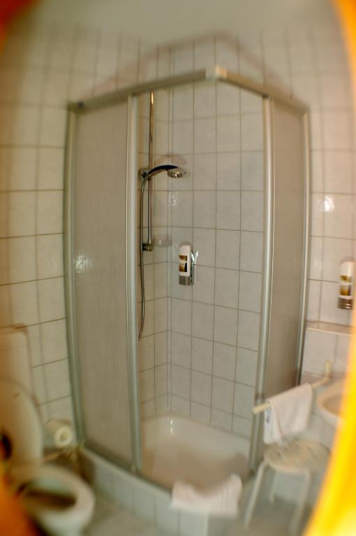Gasthof Zum Kauzen Ochsenfurt Bilik gambar