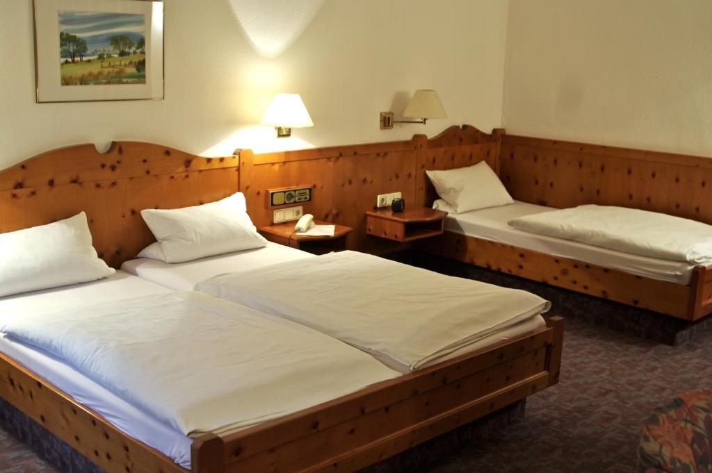 Gasthof Zum Kauzen Ochsenfurt Bilik gambar